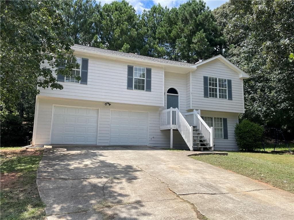 160 Panther Court, Hoschton, GA 30548 — most recent listing photo