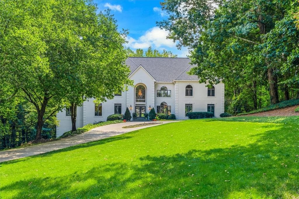 5 bedroom, 6 bathroom single family residence sold at 10700 STROUP Road, Roswell, GA 30075
