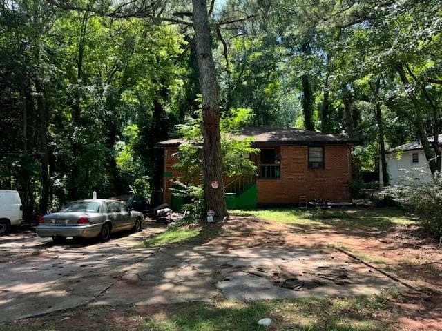 3 bedroom, 2 bathroom, 1,204 sq ft single family residence sold at 2645 Gresham Road, Atlanta, GA 30316