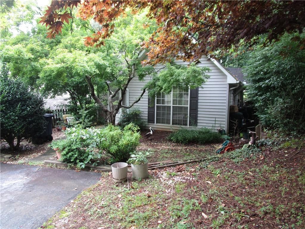 111 Demorest Courtyards Drive, Demorest, GA 30535 — most recent listing photo