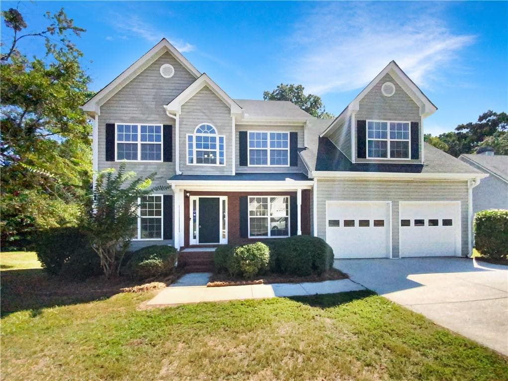 5 bedroom, 3 bathroom single family residence sold at 470 Trelawney Circle, Covington, GA 30016