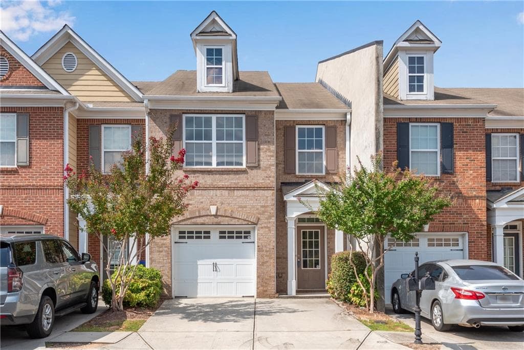 3 bedroom, 3 bathroom, 1,696 sq ft townhouse sold at 1829 Coleville Oak Lane 0, Lawrenceville, GA 30046