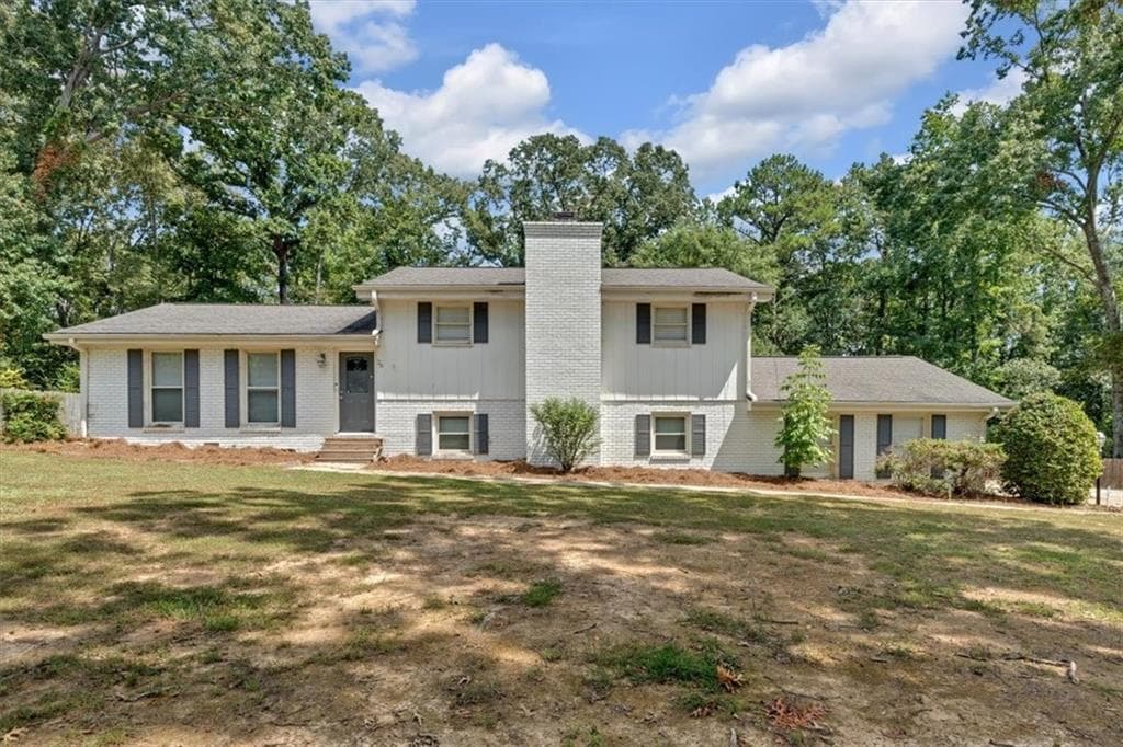 4 bedroom, 3 bathroom, 3,051 sq ft single family residence sold at 28 Pine Ridge Drive, Cartersville, GA 30120