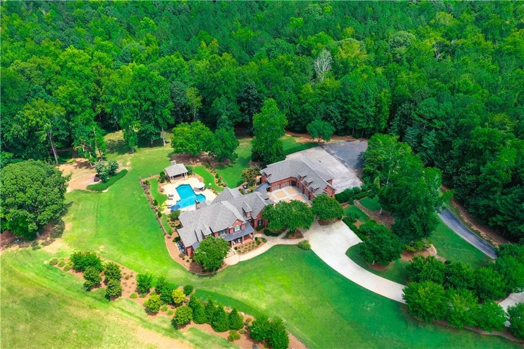 5 bedroom, 6 bathroom, 6,647 sq ft single family residence sold at 4730 Maroney Mill Road, Douglasville, GA 30134