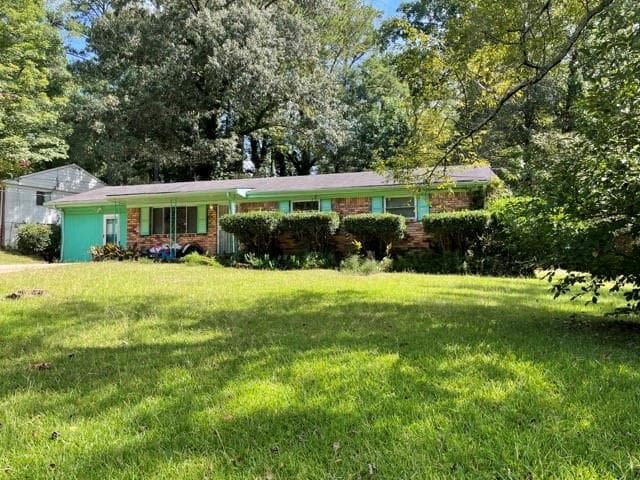 3 bedroom, 3 bathroom, 1,957 sq ft single family residence sold at 2450 Elkhorn Drive, Decatur, GA 30034