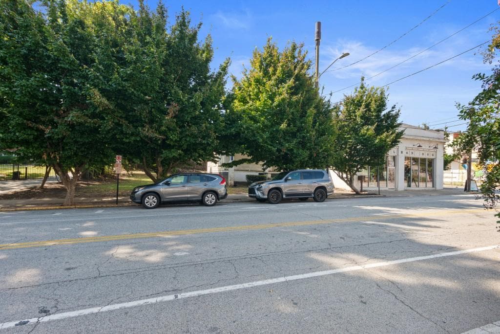 single family residence sold at 717 Edgewood Avenue, Atlanta, GA 30307