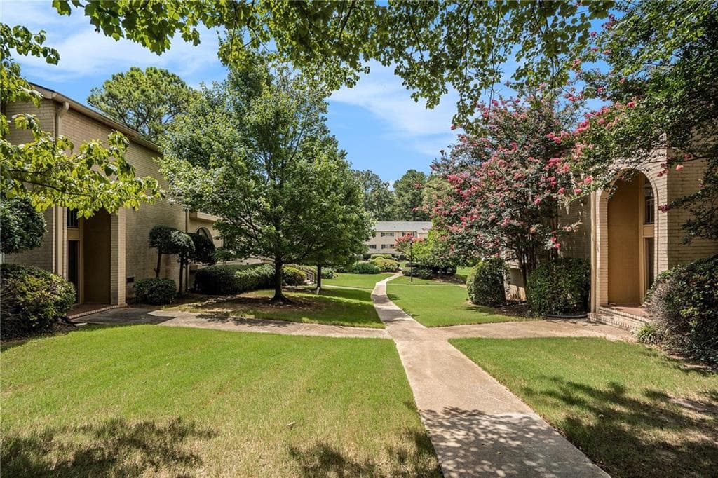 2 bedroom, 2 bathroom, 1,205 sq ft condominium sold at 3240 Henderson Mill Road 8, Atlanta, GA 30341