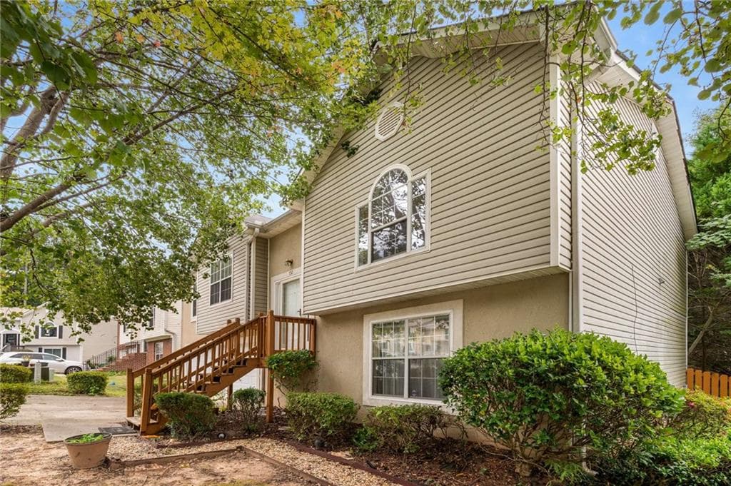 732 Bridgewood Court, Lithonia, GA 30058 — most recent listing photo