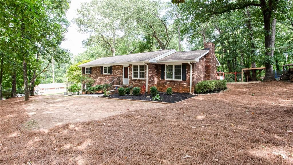 4 bedroom, 2 bathroom, 1,356 sq ft single family residence sold at 1478 Hickory Drive, Acworth, GA 30102
