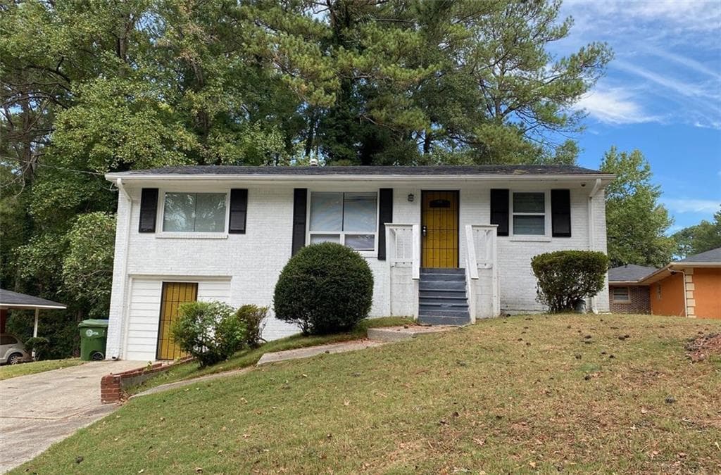 3 bedroom, 2 bathroom, 1,000 sq ft single family residence sold at 515 DOLLAR MILL Road, Atlanta, GA 30331