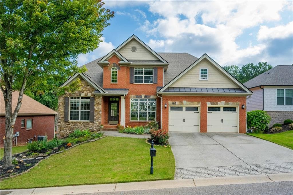 5 bedroom, 3 bathroom, 2,820 sq ft single family residence sold at 2661 Limestone Creek Drive, Gainesville, GA 30501