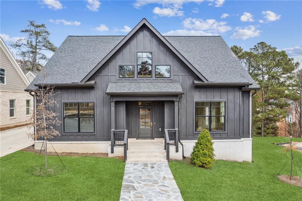 4 bedroom, 4 bathroom single family residence sold at 100 Cottage Gate Lane, Roswell, GA 30076