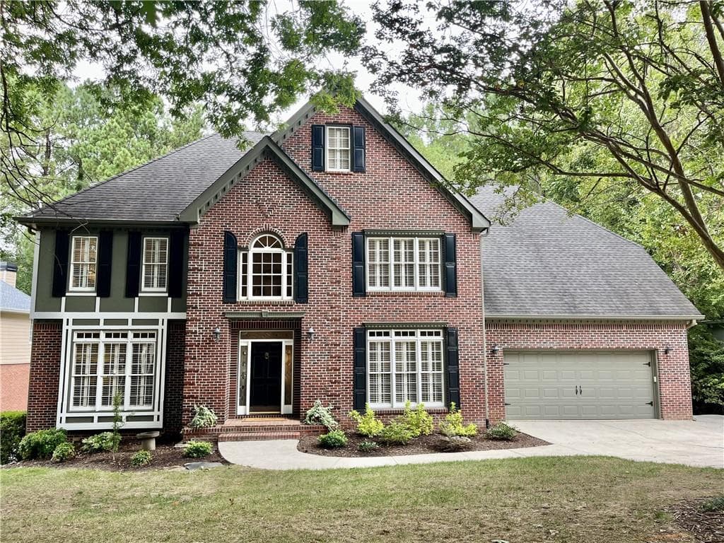 4 bedroom, 4 bathroom, 4,755 sq ft single family residence sold at 755 Tuckahoe Trail, Johns Creek, GA 30022