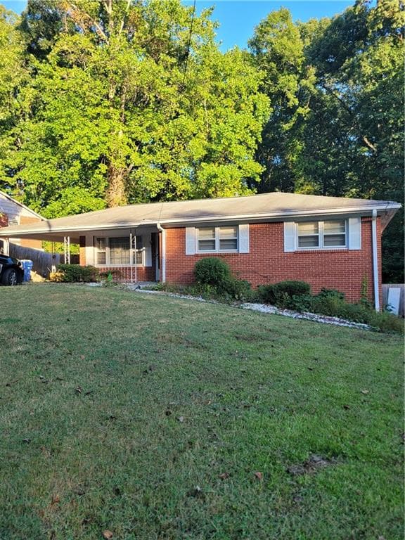 3 bedroom, 3 bathroom single family residence sold at 711 Symphony Lane, Atlanta, GA 30318