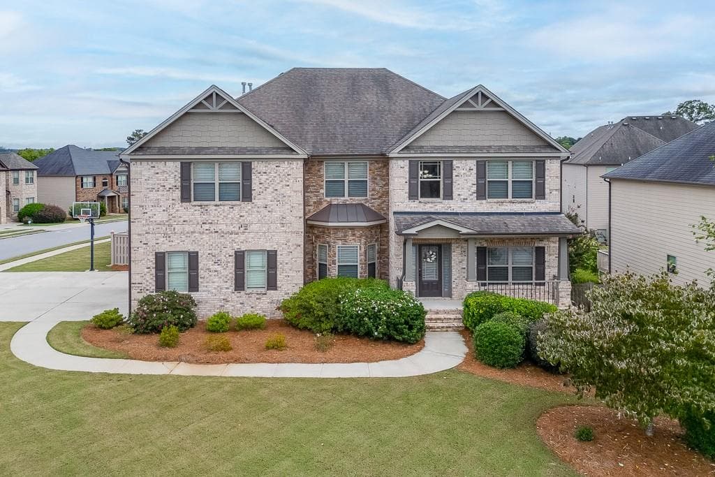 5 bedroom, 4 bathroom, 5,864 sq ft single family residence sold at 3172 Trinity Grove Drive, Dacula, GA 30019