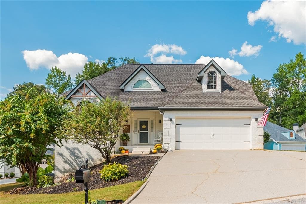6 bedroom, 4 bathroom, 3,877 sq ft single family residence sold at 6150 Harbour Overlook, Alpharetta, GA 30005