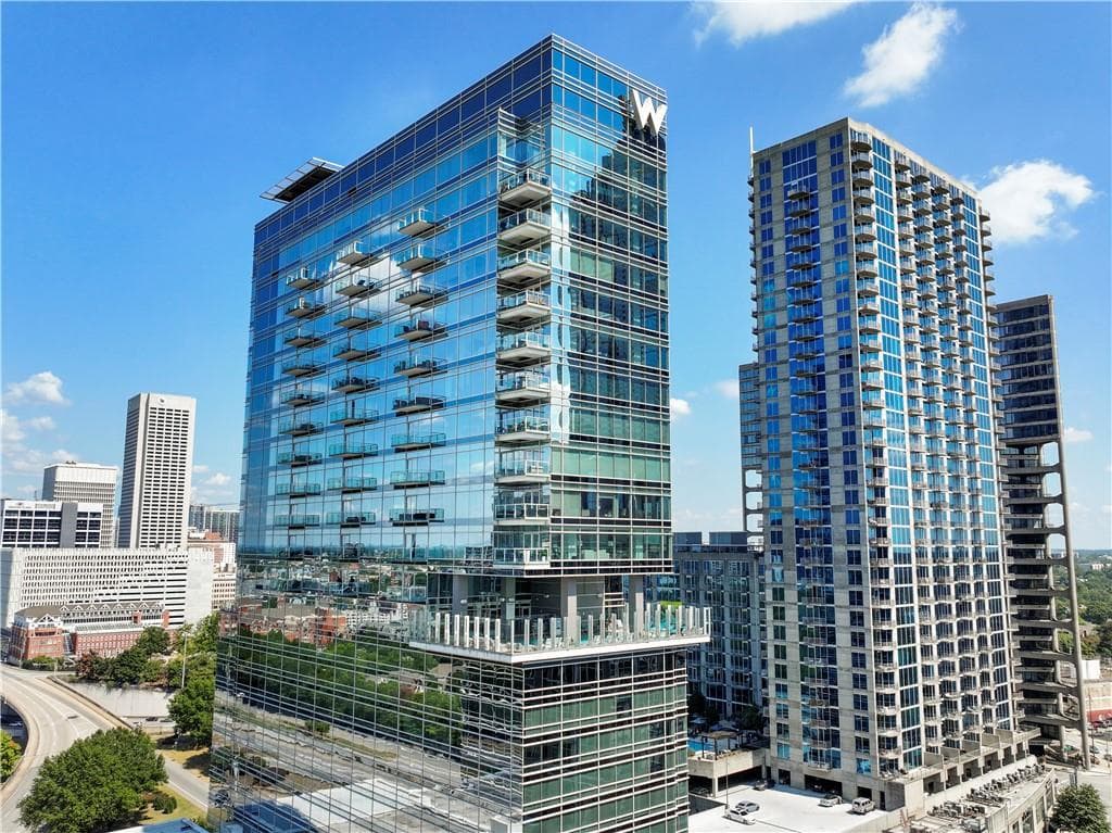 2 bedroom, 3 bathroom, 2,761 sq ft condominium sold at 45 Ivan Allen Jr Boulevard 2306, Atlanta, GA 30308