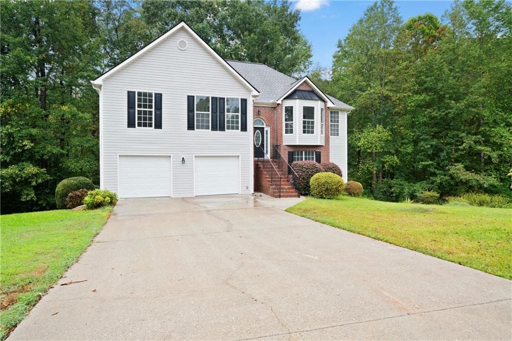 2103 Richland Cove Way, Suwanee, GA 30024 — most recent listing photo