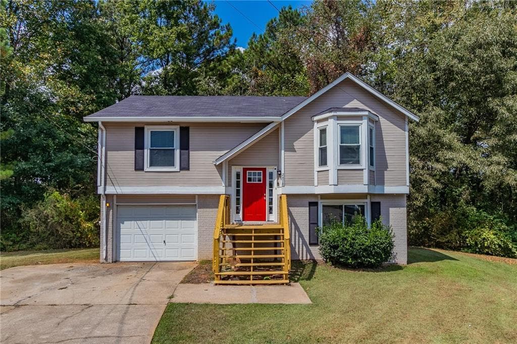 3 bedroom, 2 bathroom single family residence sold at 2478 Shady Shoals Court, Decatur, GA 30034