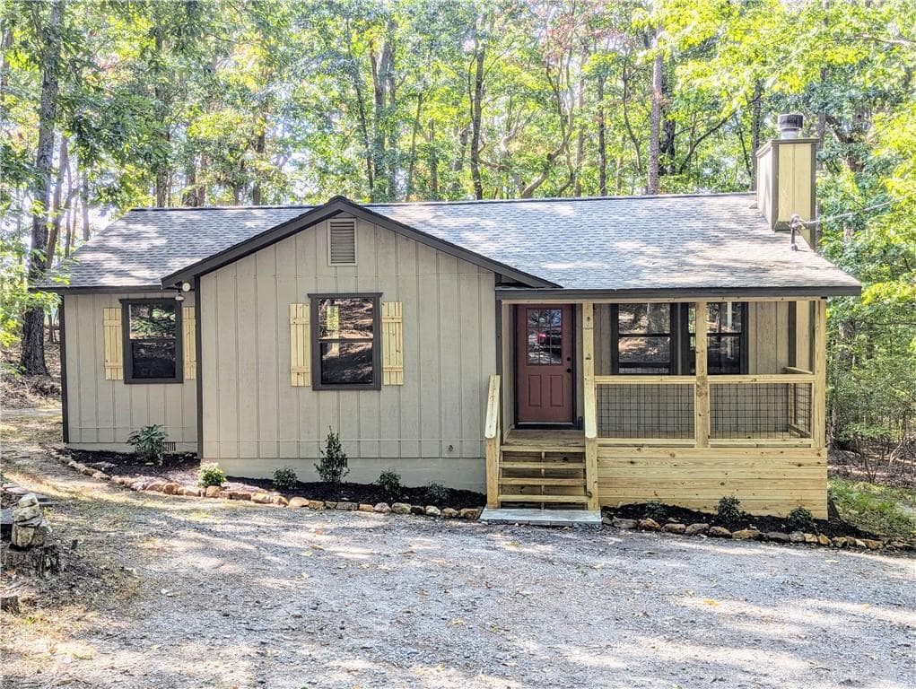 3 bedroom, 2 bathroom, 1,050 sq ft single family residence sold at 94 Winding Way, Jasper, GA 30143