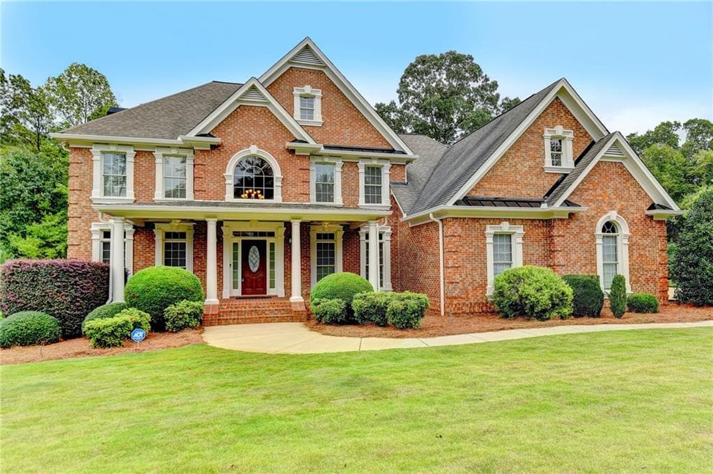 4 bedroom, 5 bathroom, 4,041 sq ft single family residence sold at 8341 Saucier Drive, Douglasville, GA 30135