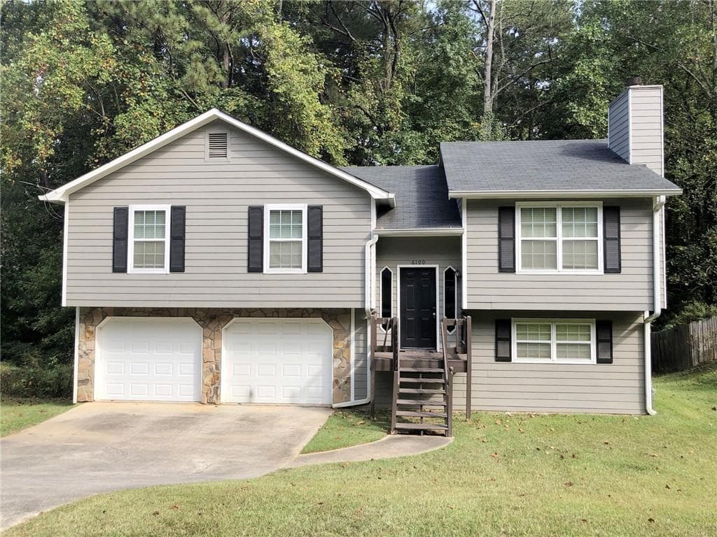 3 bedroom, 2 bathroom single family residence sold at 6190 Tucker Lane, Union City, GA 30291
