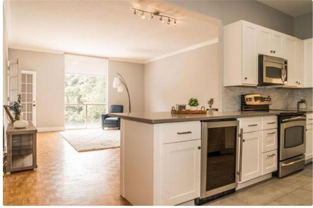 2 bedroom, 1 bathroom condominium sold at 130 26th Street 211, Atlanta, GA 30309