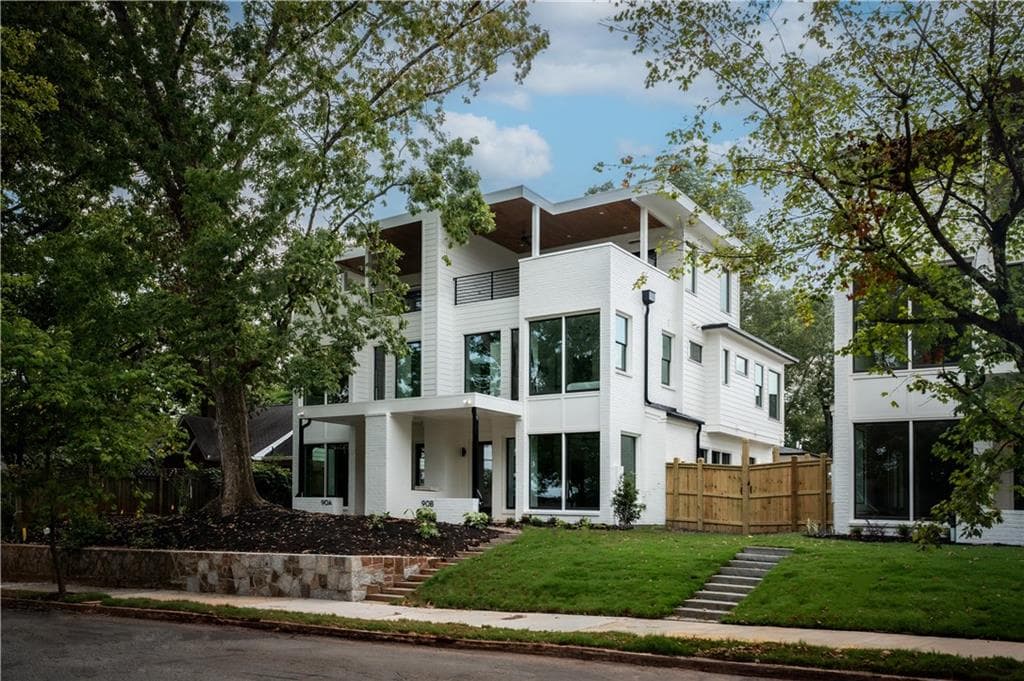 4 bedroom, 4 bathroom, 2,062 sq ft townhouse sold at 90 Whitefoord Avenue B, Atlanta, GA 30307