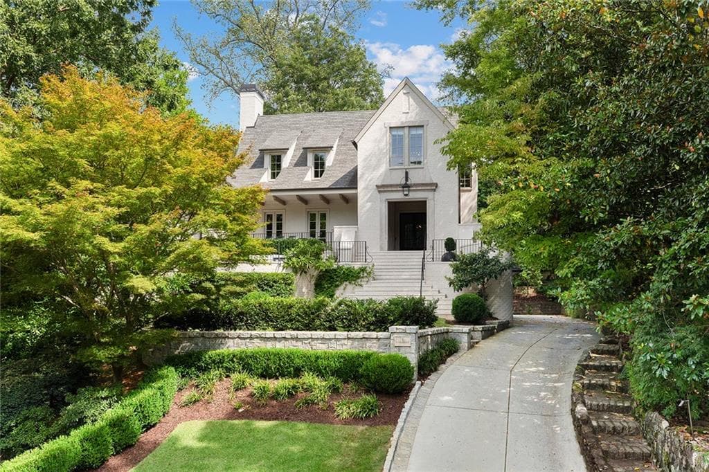 6 bedroom, 7 bathroom single family residence sold at 1 Barksdale Drive, Atlanta, GA 30309