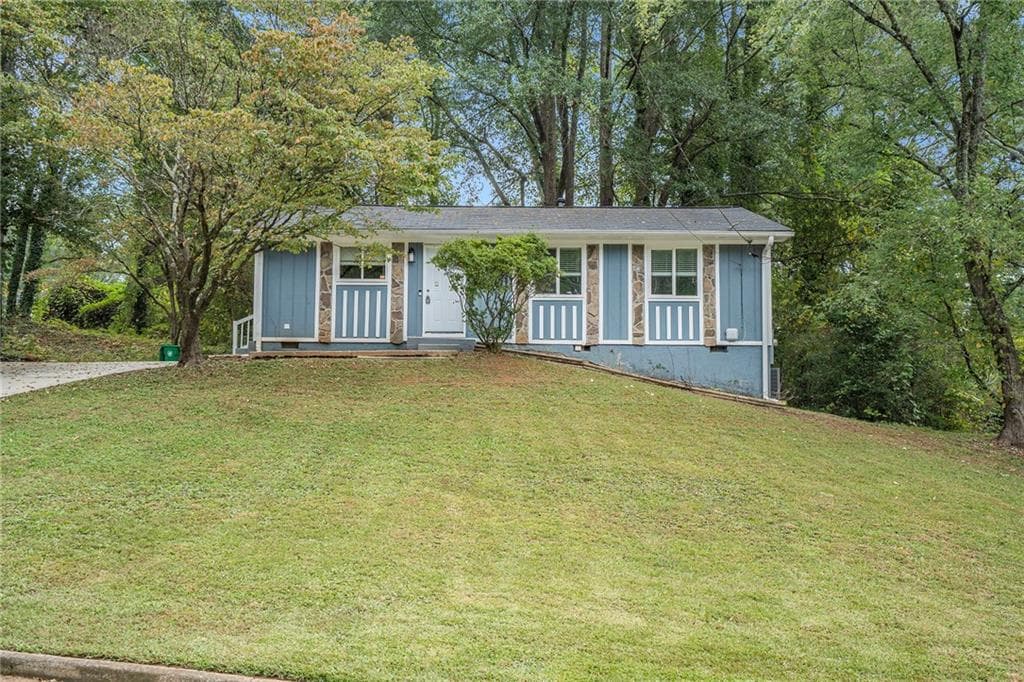 3 bedroom, 2 bathroom, 1,120 sq ft single family residence sold at 4649 Big Valley Court, Stone Mountain, GA 30083
