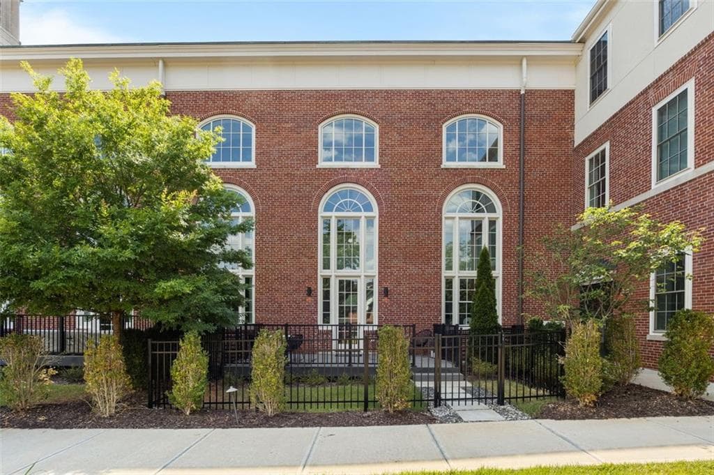 3 bedroom, 4 bathroom, 3,528 sq ft condominium sold at 1200 Ponce De Leon Avenue A7, Atlanta, GA 30306
