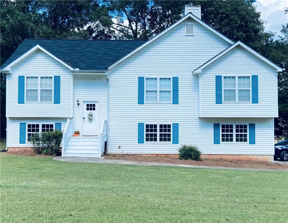 3 bedroom, 3 bathroom, 1,837 sq ft single family residence sold at 17 Cedars Glen Place, Villa Rica, GA 30180