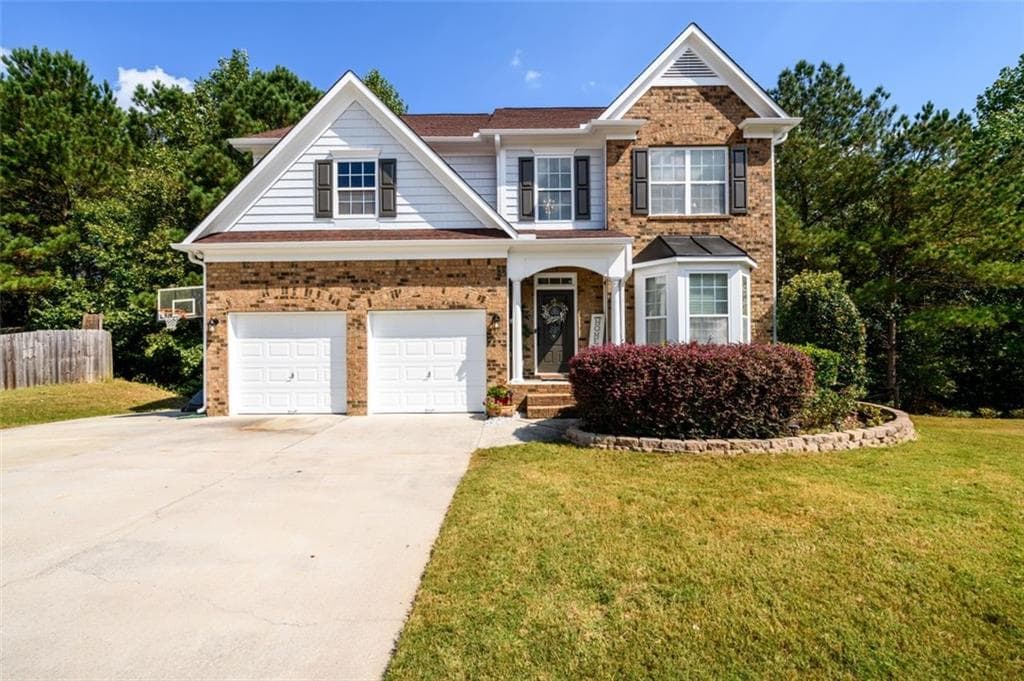 5 bedroom, 4 bathroom single family residence sold at 3835 Green Ridge Court, Gainesville, GA 30507