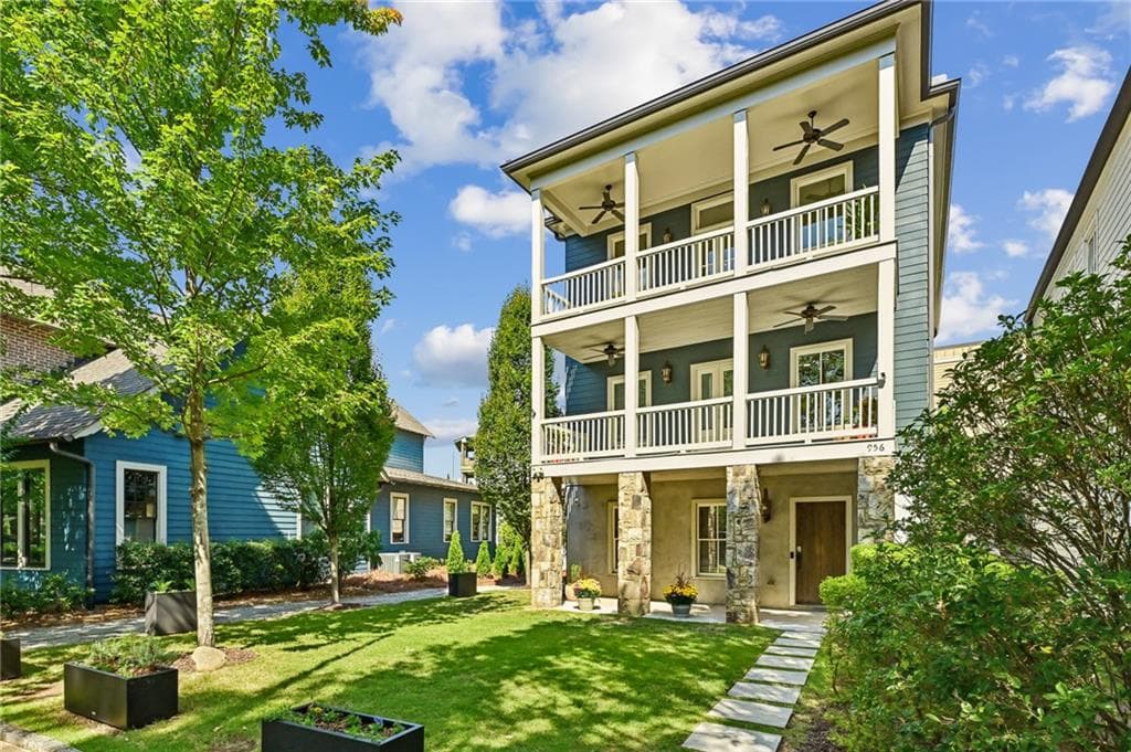 4 bedroom, 4 bathroom, 2,758 sq ft single family residence sold at 956 Glenwood Park Drive, Atlanta, GA 30316
