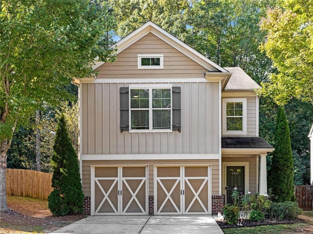 3 bedroom, 3 bathroom, 2,072 sq ft single family residence sold at 1382 Sandtown Green, Marietta, GA 30008