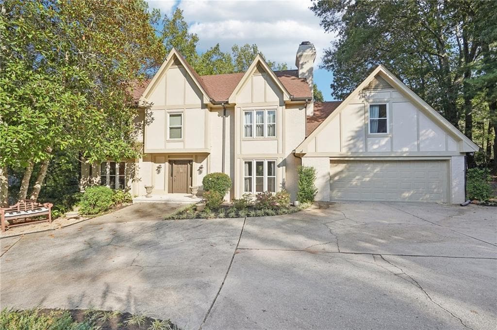 5 bedroom, 4 bathroom, 3,407 sq ft single family residence sold at 345 Crosstree Lane, Atlanta, GA 30328