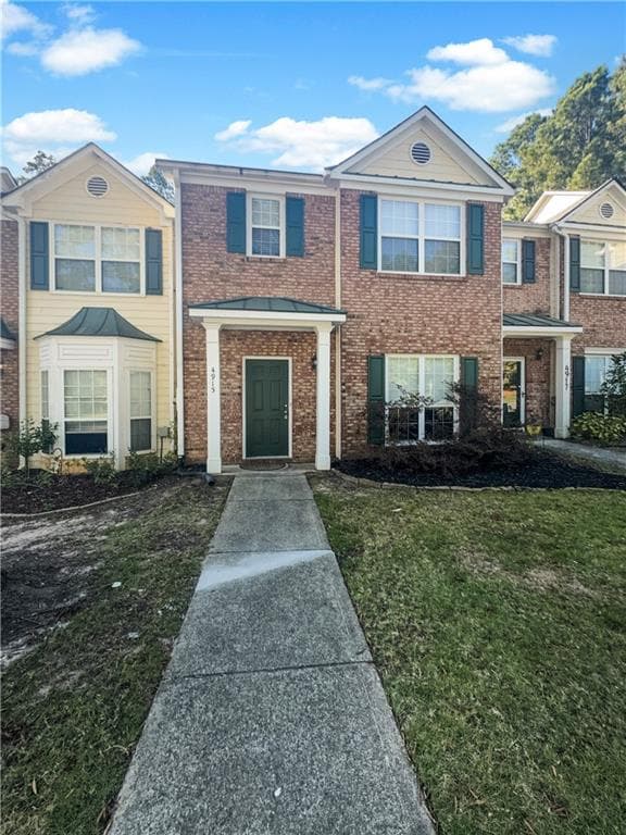 2 bedroom, 3 bathroom townhouse sold at 4915 Robinson Square Drive, Acworth, GA 30101