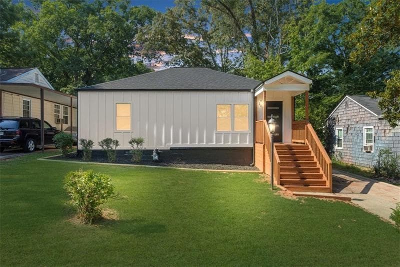 2 bedroom, 2 bathroom, 952 sq ft single family residence sold at 1797 Pennington Place, Atlanta, GA 30316