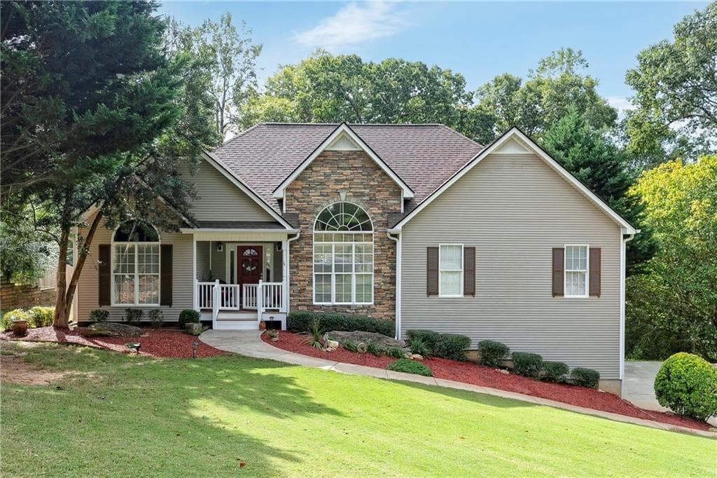 4 bedroom, 2 bathroom, 1,771 sq ft single family residence sold at 299 Oliver Drive, Dallas, GA 30132