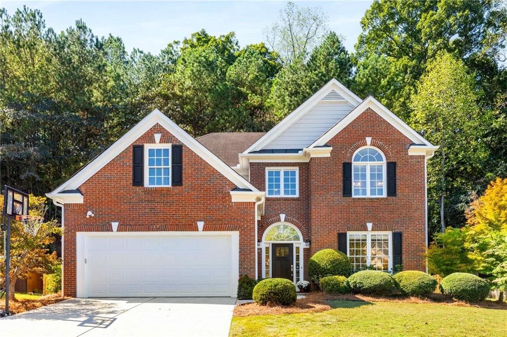 4 bedroom, 4 bathroom, 2,604 sq ft single family residence sold at 1085 Queensgate Drive, Smyrna, GA 30082
