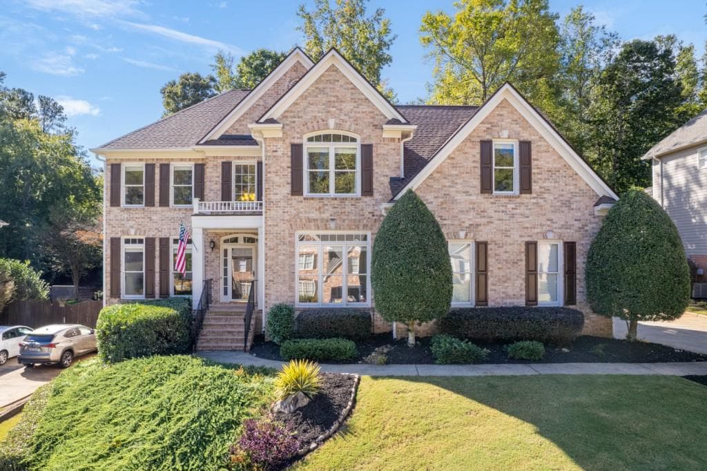 4 bedroom, 5 bathroom, 4,767 sq ft single family residence sold at 673 Briarleigh Way, Woodstock, GA 30189