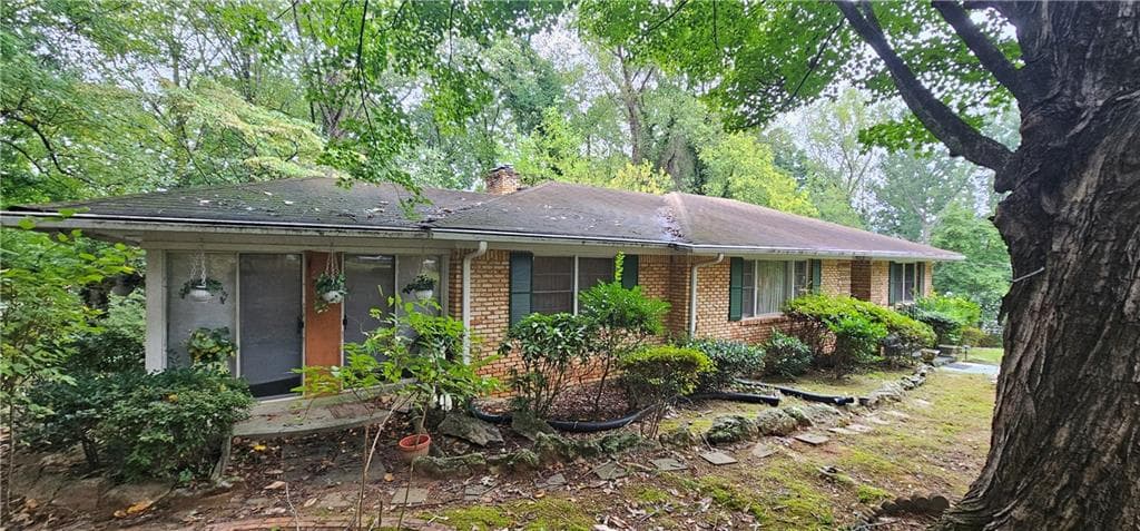 3 bedroom, 2 bathroom, 1,630 sq ft single family residence sold at 861 Falcon Drive, Atlanta, GA 30311