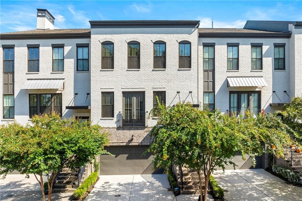 4 bedroom, 5 bathroom, 3,696 sq ft townhouse sold at 1388 La France Street 7, Atlanta, GA 30307