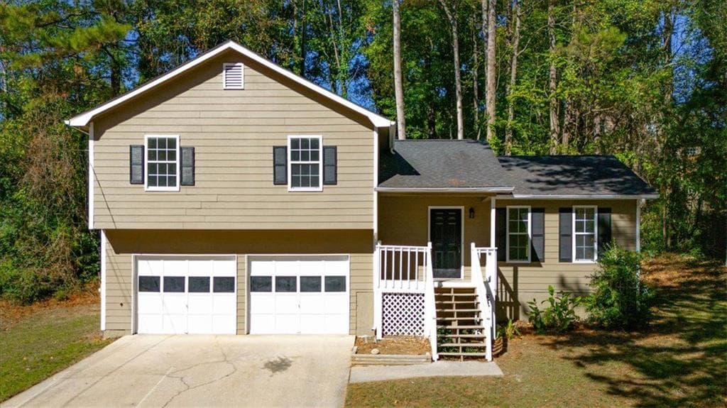 3 bedroom, 2 bathroom, 1,104 sq ft single family residence sold at 105 BROOKSIDE Drive, Dallas, GA 30132