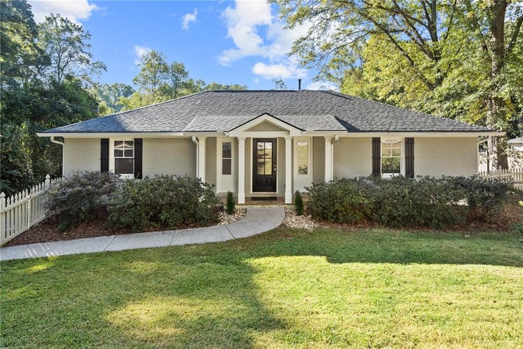 3 bedroom, 3 bathroom, 2,343 sq ft single family residence sold at 838 Pinehill Drive, Smyrna, GA 30080