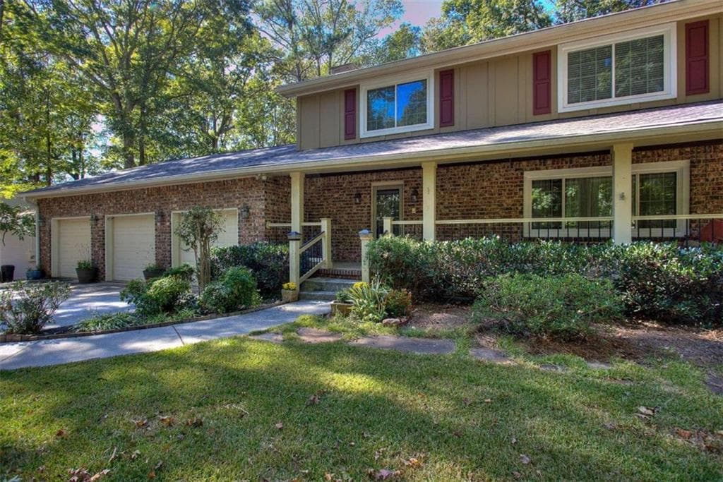 553 Edgefield Drive, Stone Mountain, GA 30087 — most recent listing photo