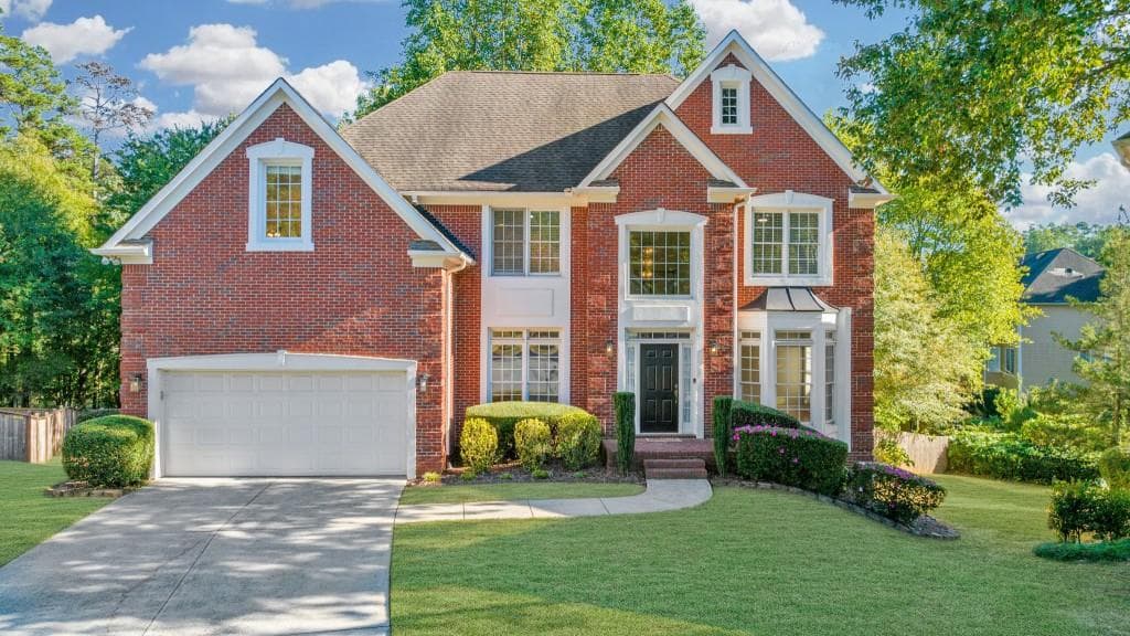 6 bedroom, 4 bathroom, 4,231 sq ft single family residence sold at 5000 Riverthur Place, Peachtree Corners, GA 30096