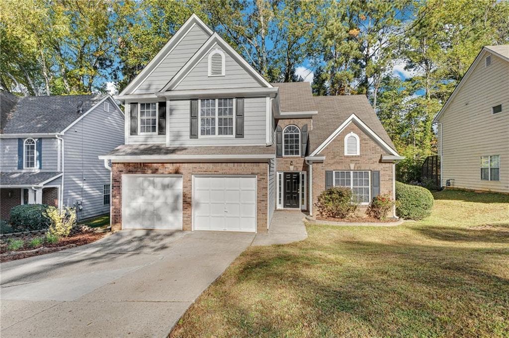 3 bedroom, 3 bathroom single family residence sold at 3243 Strathmore Drive, Duluth, GA 30096