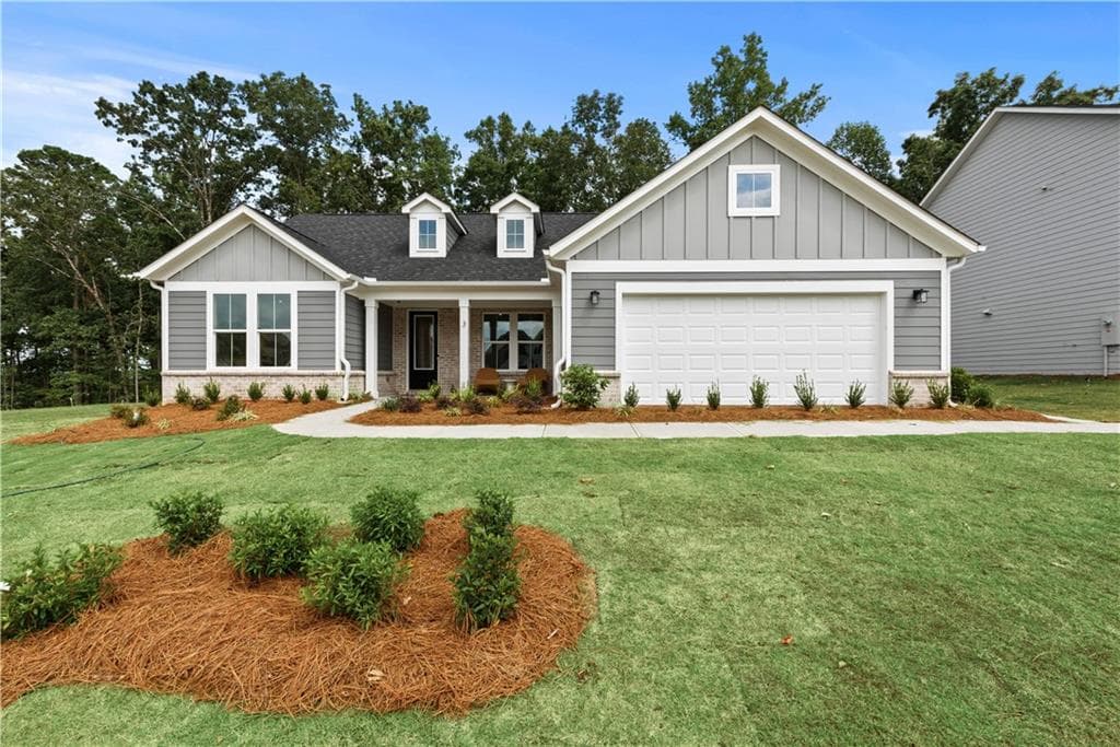3 bedroom, 3 bathroom single family residence sold at 315 Canoe Place, Villa Rica, GA 30180