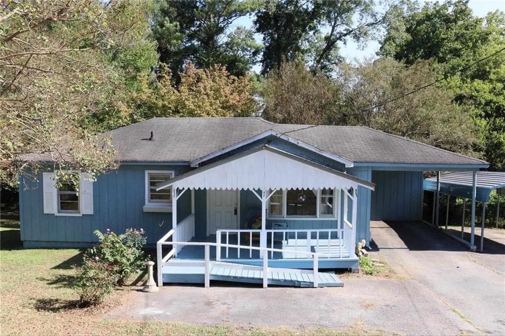 3 bedroom, 1 bathroom single family residence sold at 6251 Pisgah Road, Mableton, GA 30126